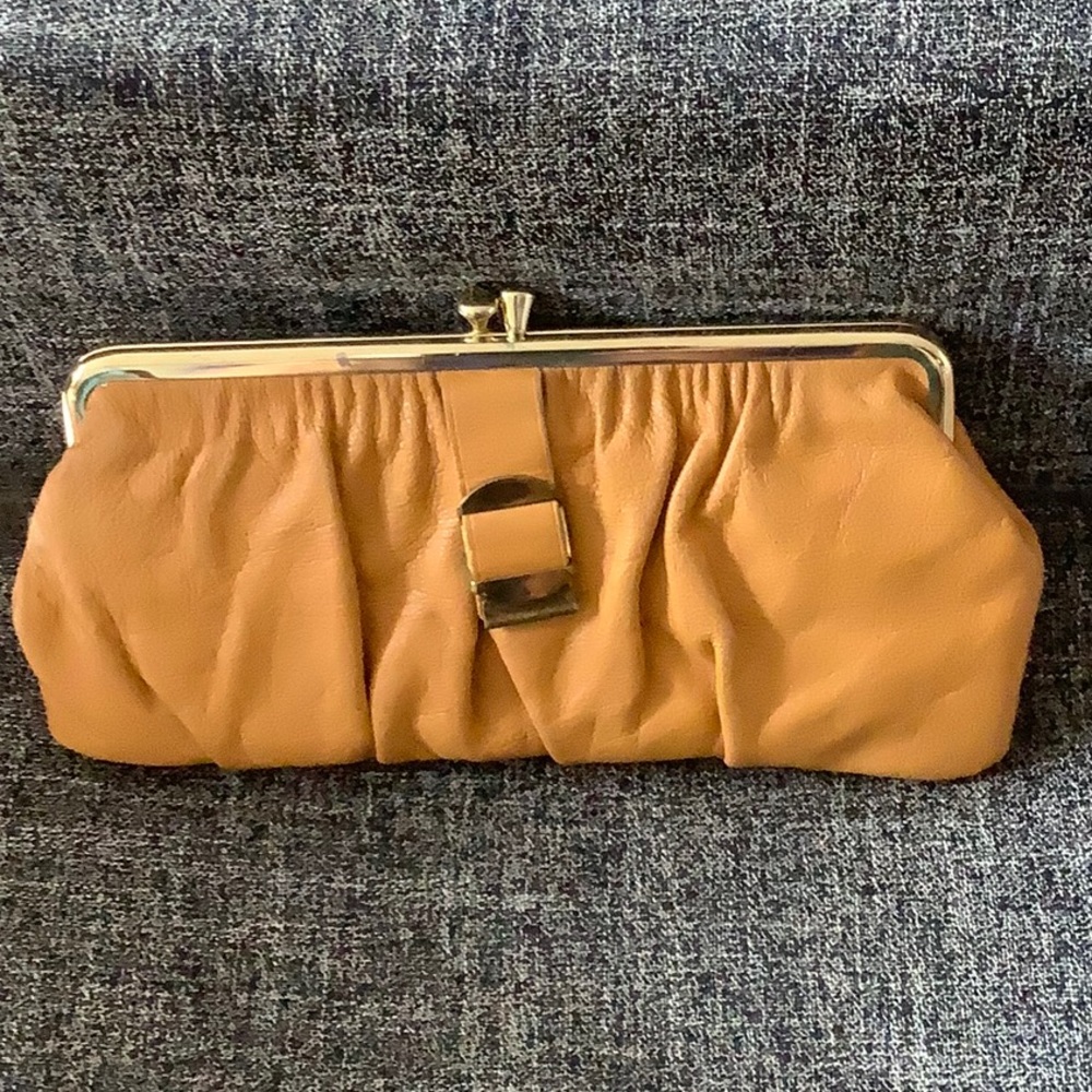 Vintage David’s Fifth Avenue Clutch